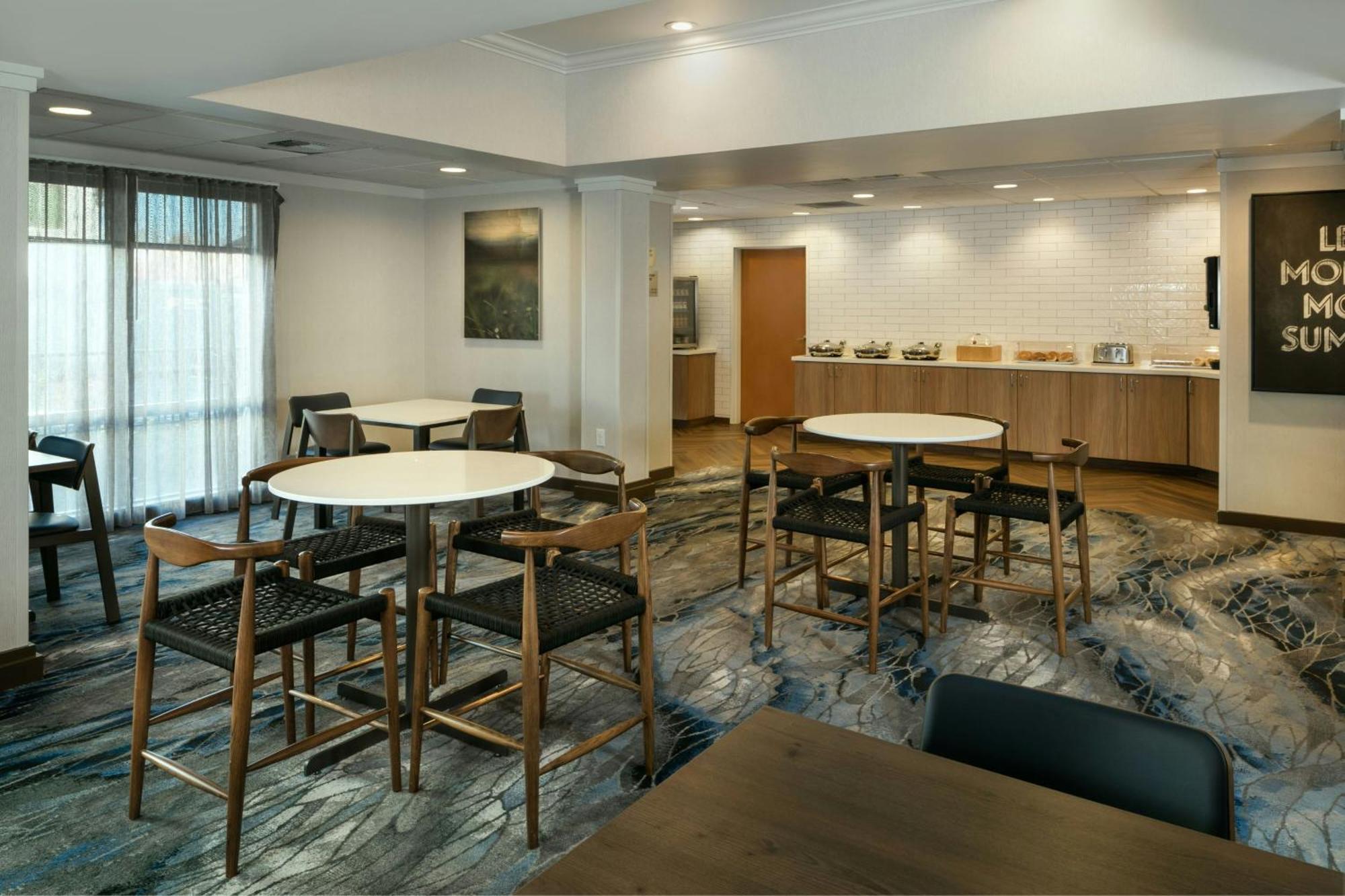 Fairfield Inn & Suites By Marriott Anchorage Midtown מראה חיצוני תמונה